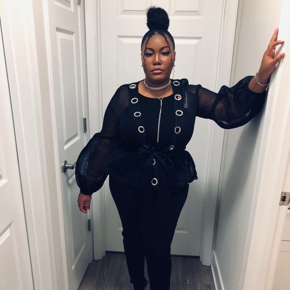 Black Top from FASHION NOVA